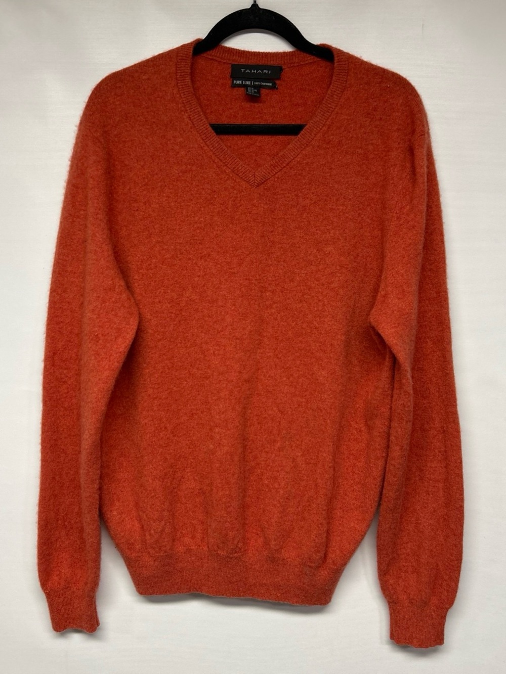 Tahari Men's V-Neck Sweater in Rich Orange